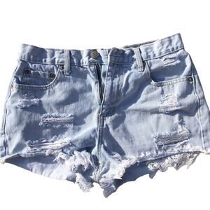 Aeropostale light wash distressed cut off shorts lace sz 6